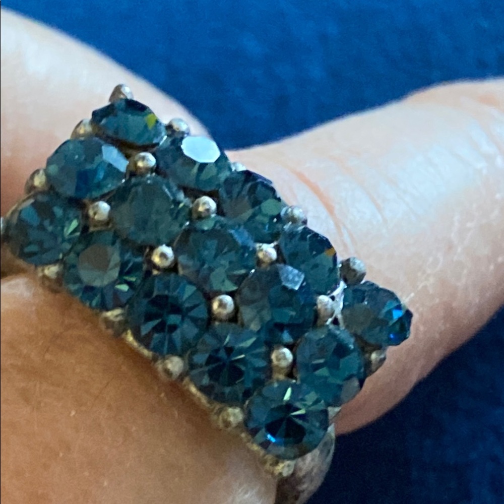 Elegant Blue Gemstone Ring
